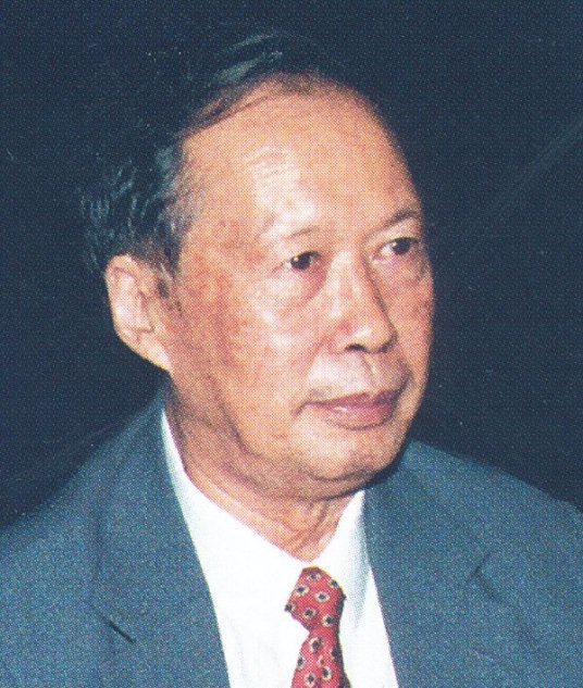 什么是杨光华（原石油大学校长）