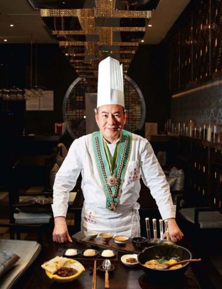 戴龙（香港金牌食神餐饮管理有限公司董事长）