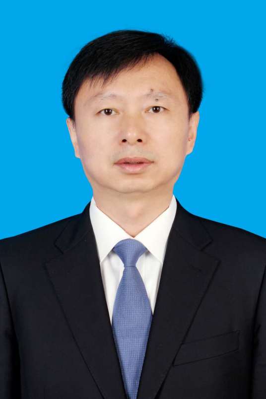 杨彬（黑龙江省伊春市委常委、副市长）