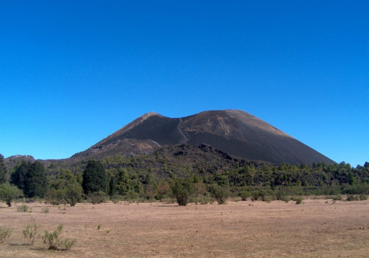 帕里库廷火山