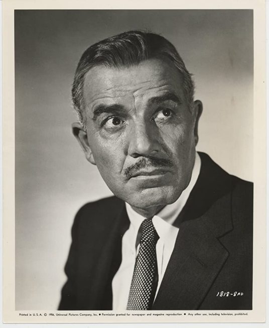 Raymond Bailey