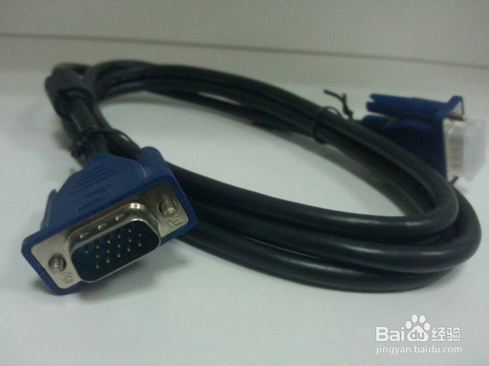 显示器的 VGA，HDMI，DVI 接口有什么区别