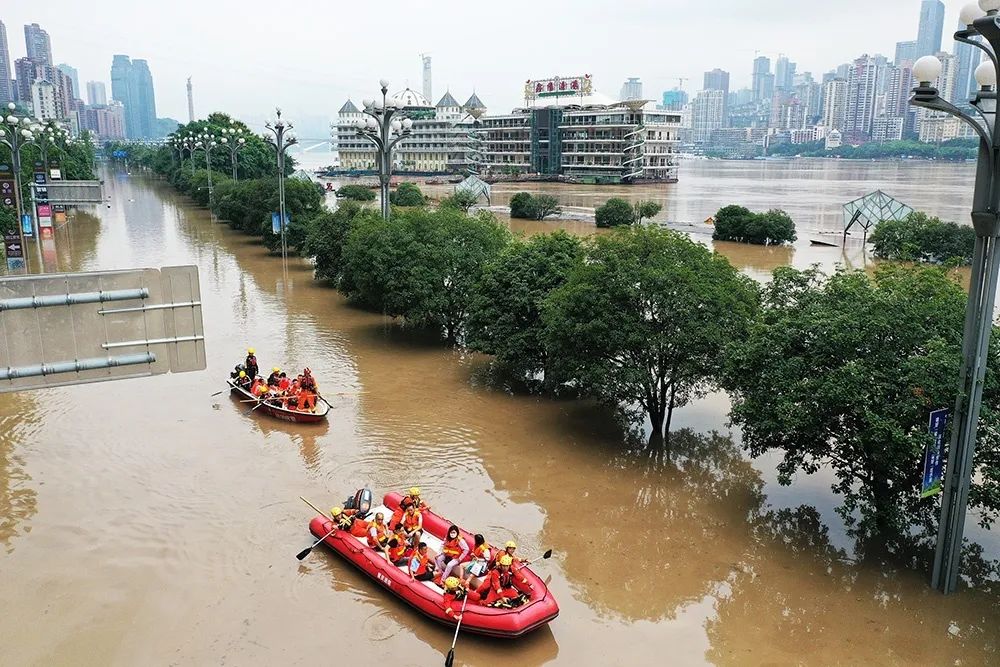 洪水漫上重庆主城，此次的洪水会造成什么影响？