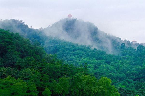 东莞哪里可加让以爬山？